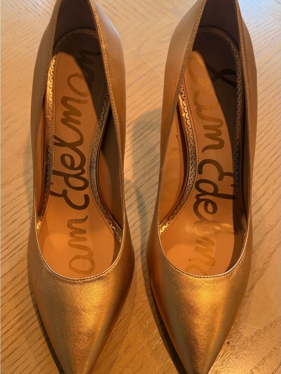 Sam Edelman Shoes - Sam Edelman Metallic Gold Pointed Pump